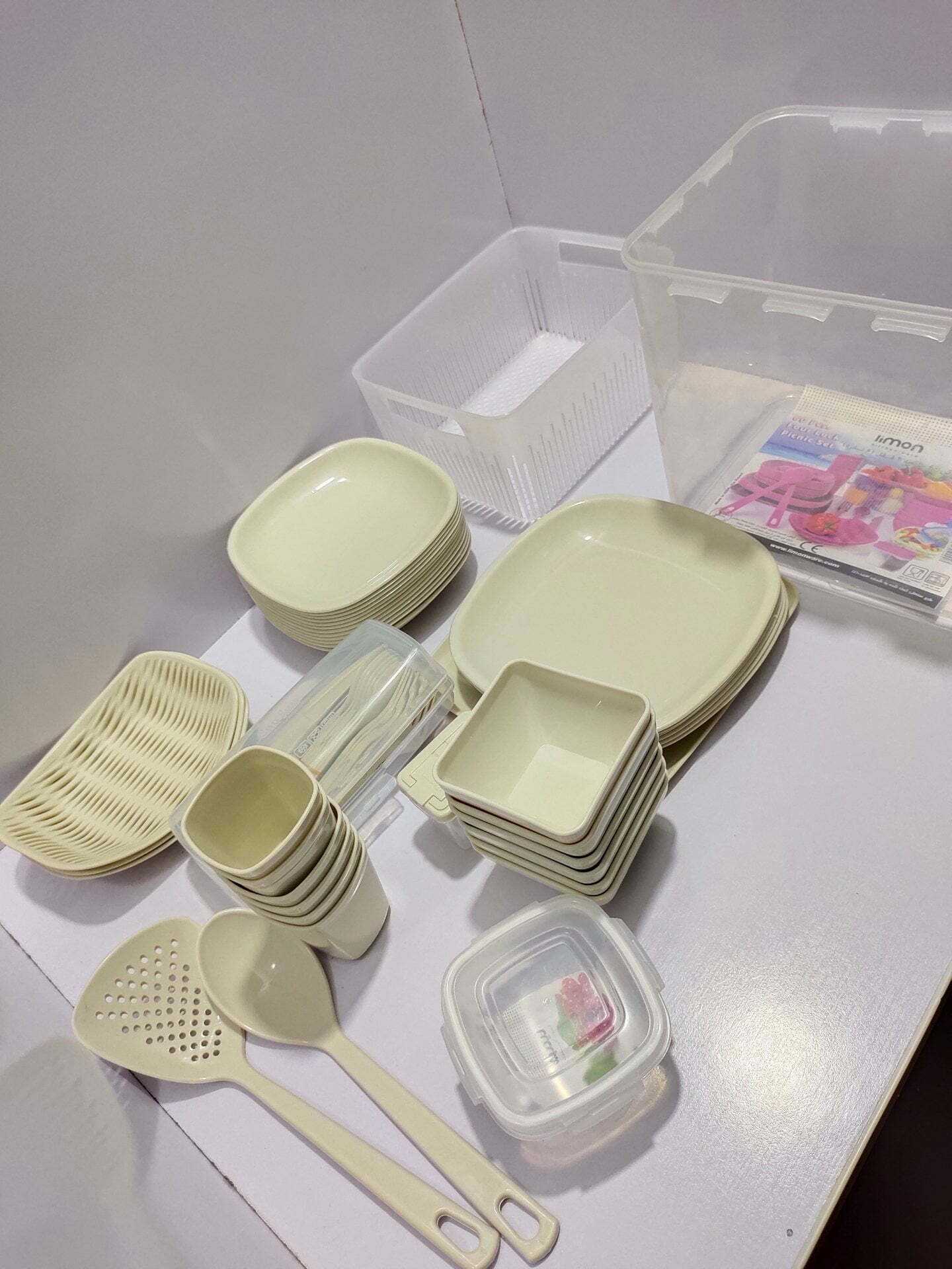 Picnic set 60 pieces