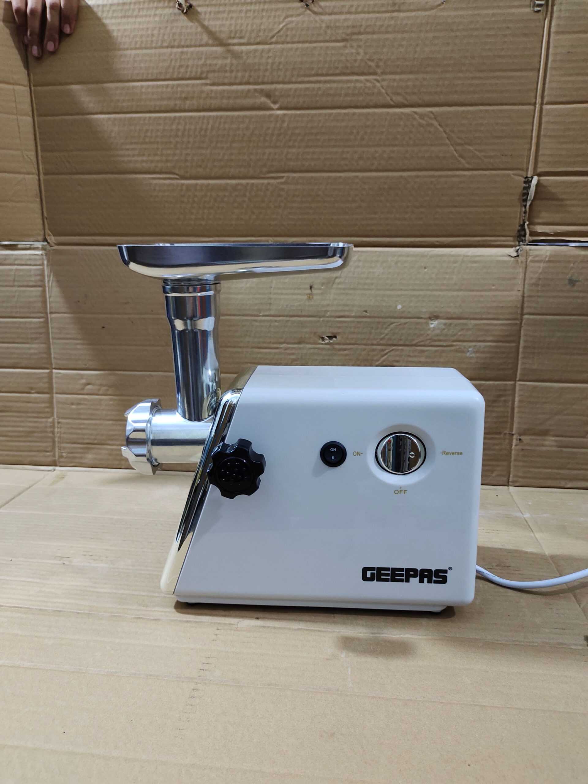 Geepas UK Original Meat Grinder 2