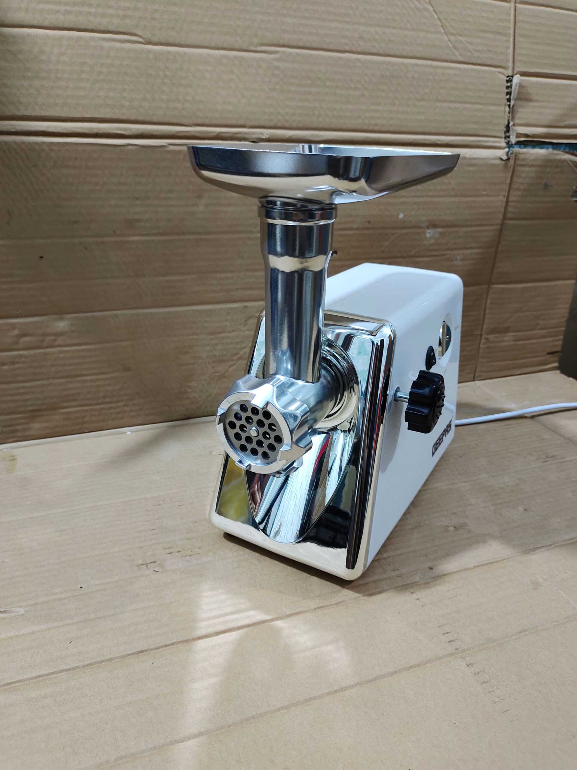 Geepas UK Original Meat Grinder 2