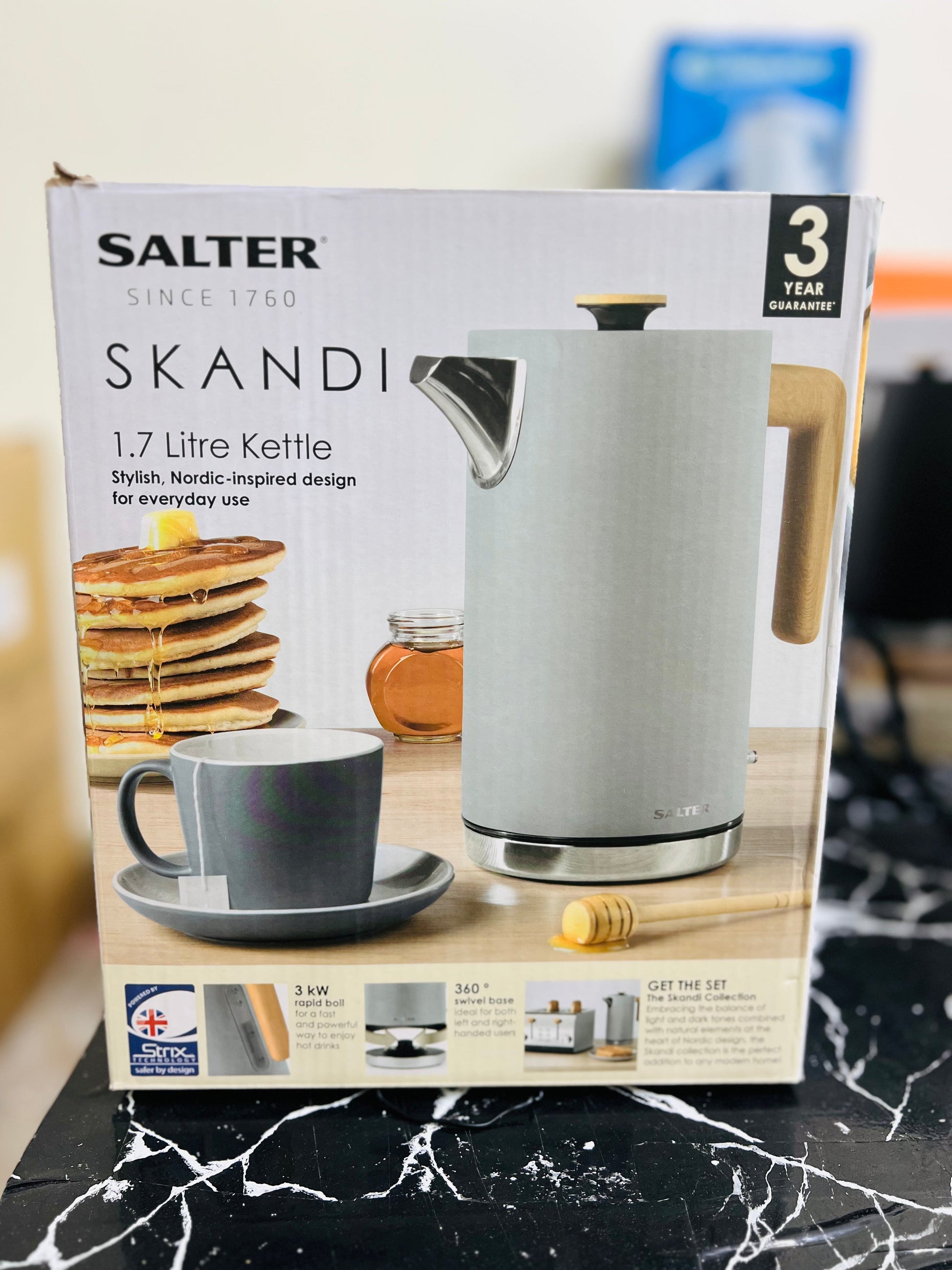 SALTER Uk Electric Kettle 1.7 Liter 2500W