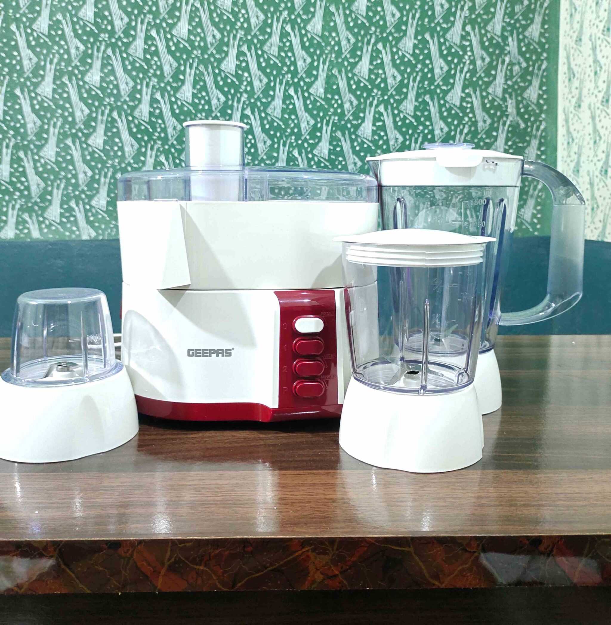 Geepas 4in1 Food Processor