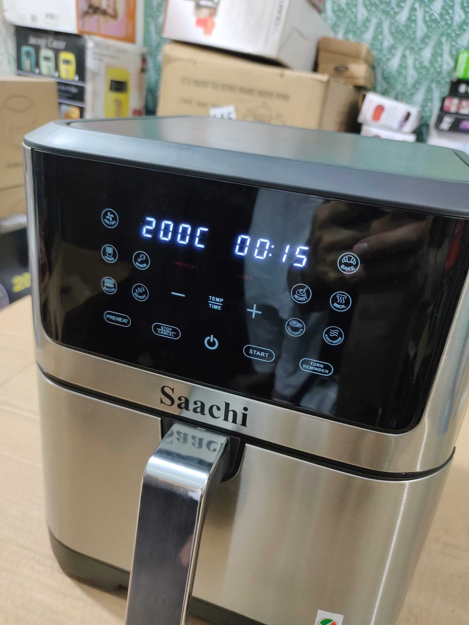 Saachi Air Fryer 8L / Air Fryer & Oven 12L