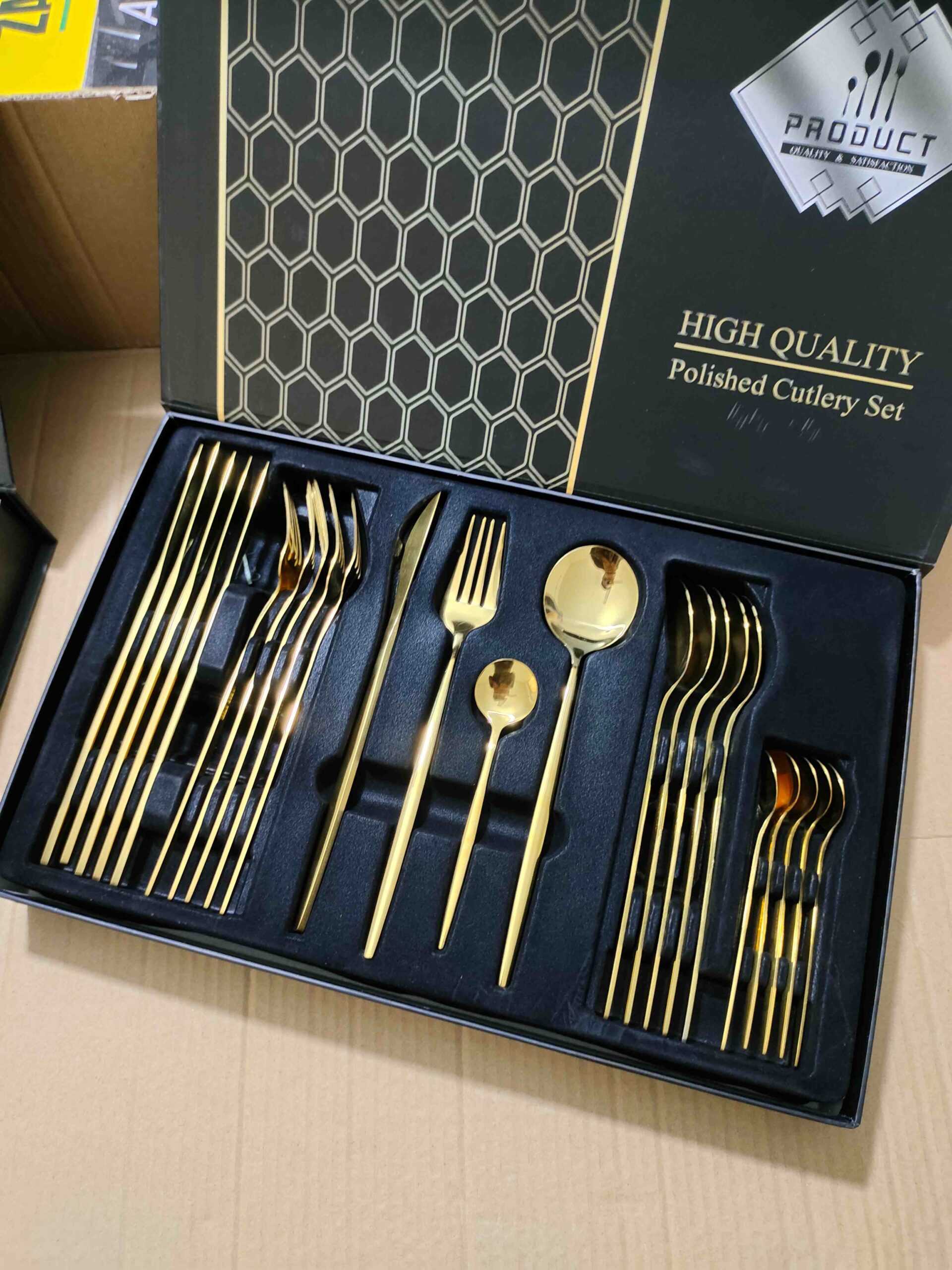 24 Pcs Polished Cutlery Set