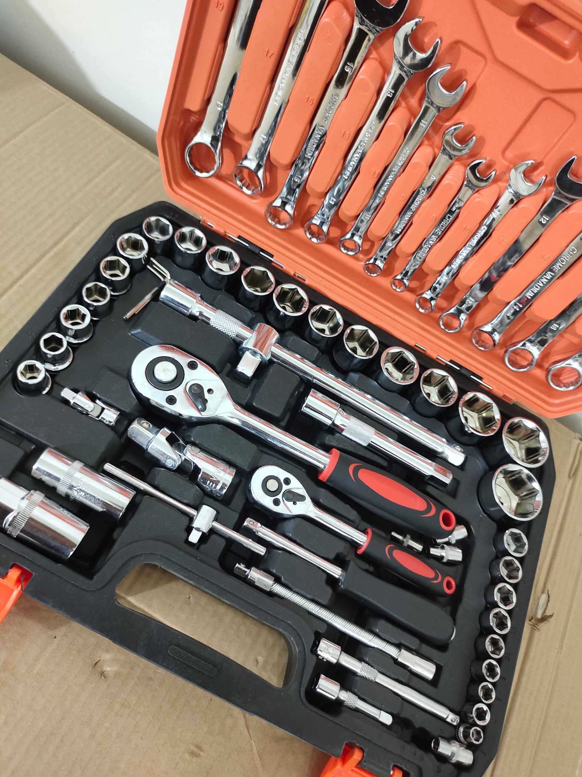 61 Pcs Commercial & Household Tool Box