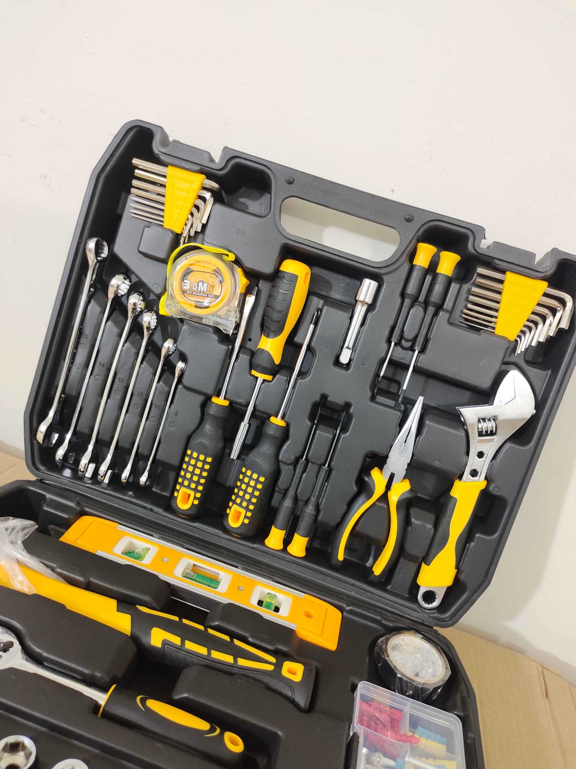 108 Pcs Household Mechanic Tool Set