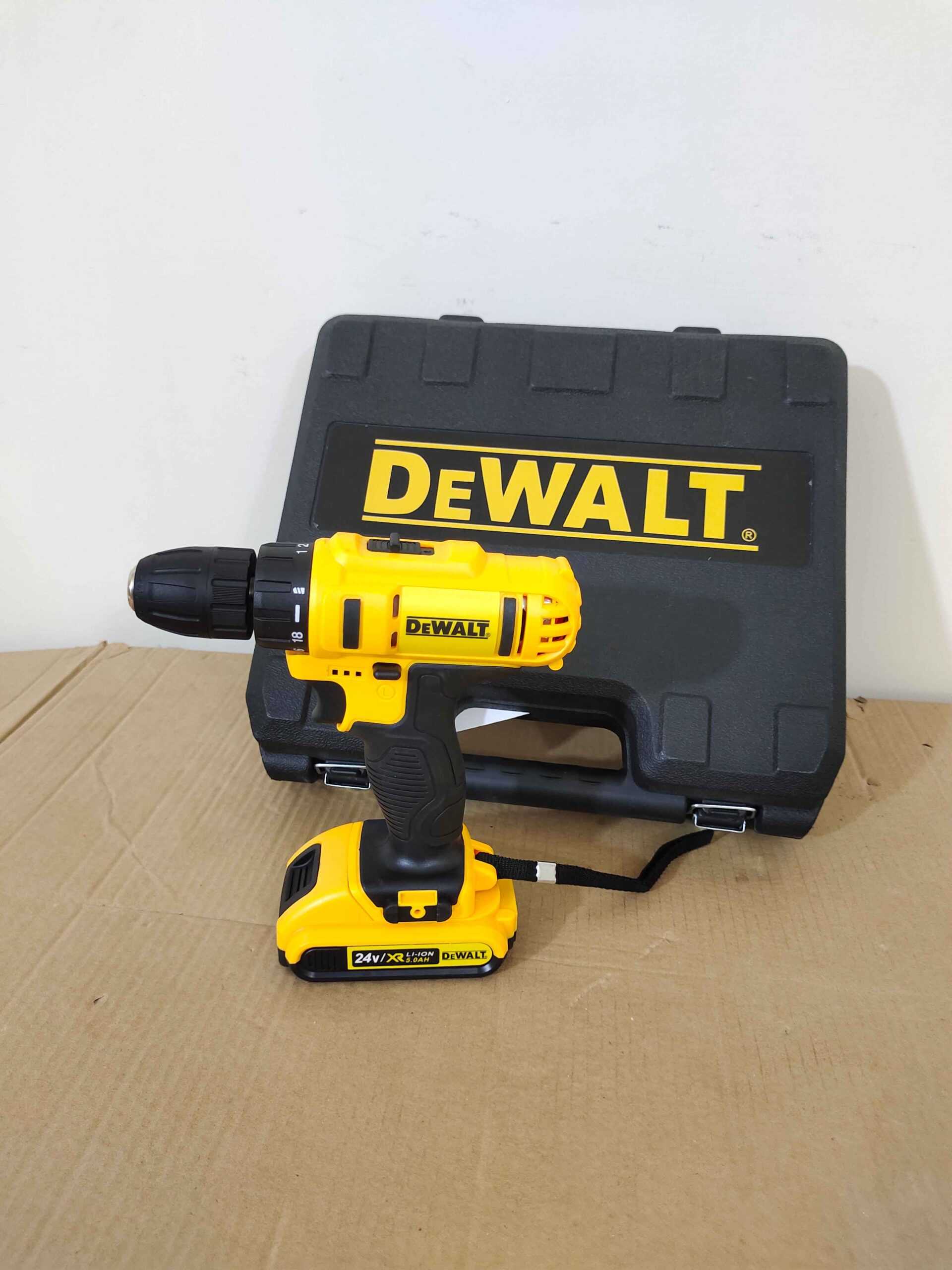 Dewalt 35Pcs Drill Machine Tool Box