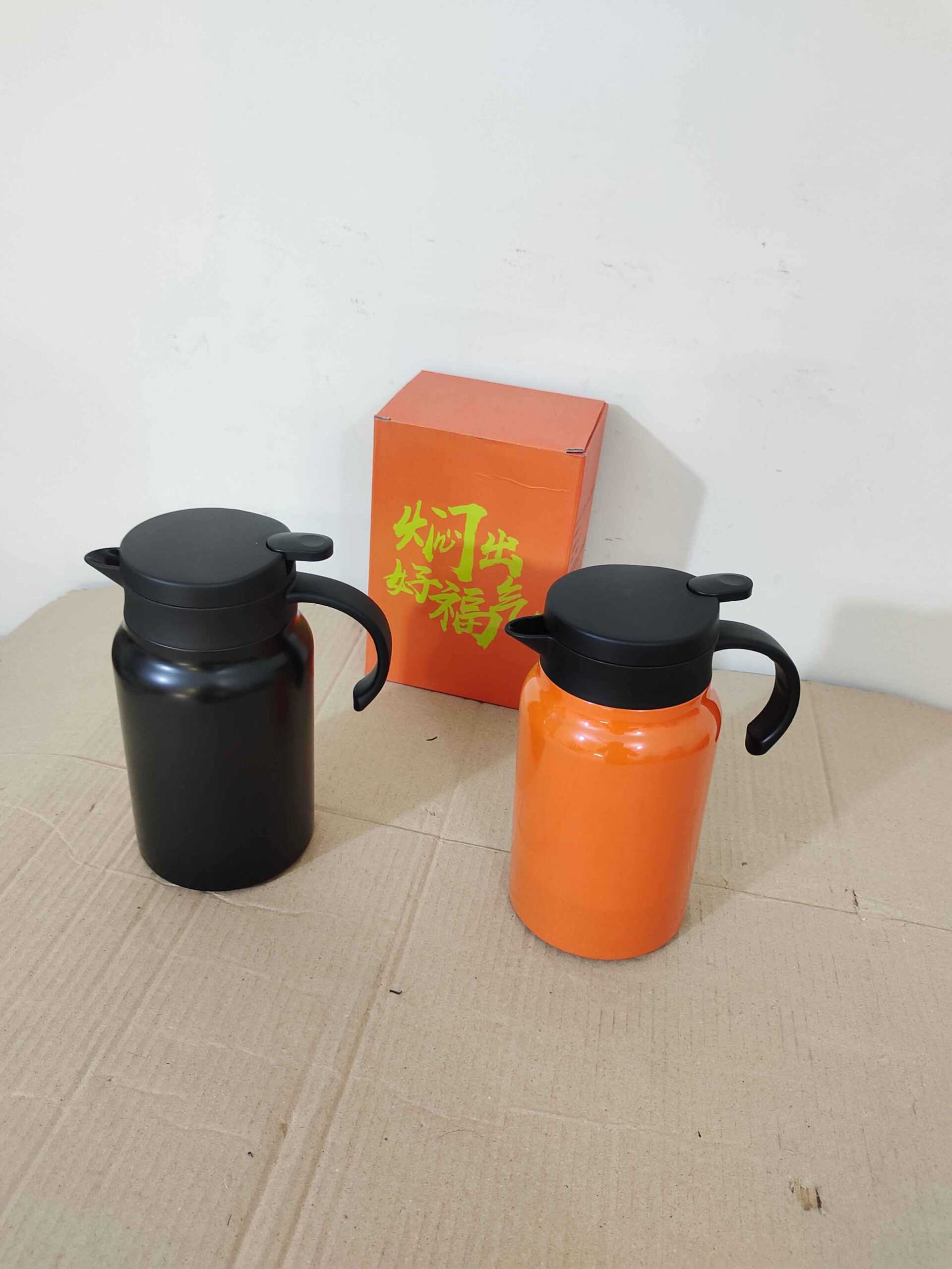 Lot Compact  Vacuum Flasks 1.5 Liter