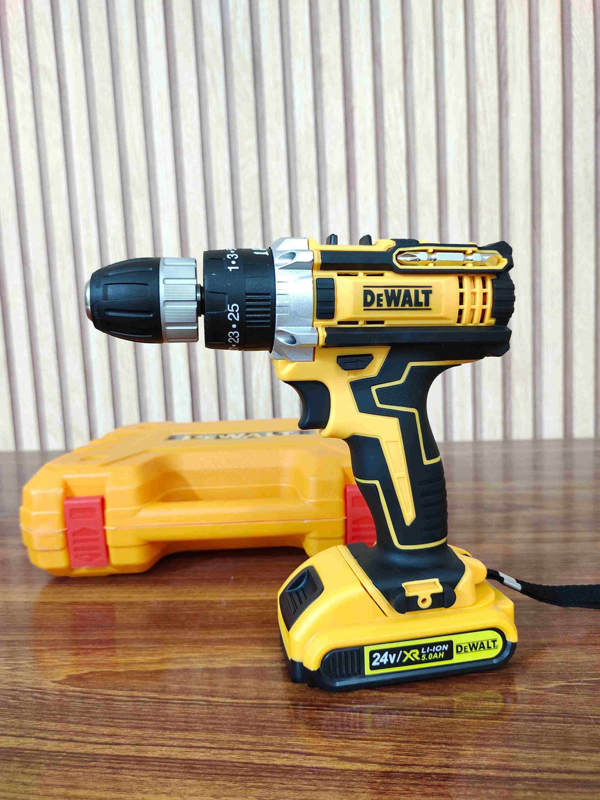 USA Dewalt Rechargeable Drill Machine 24 V,36V