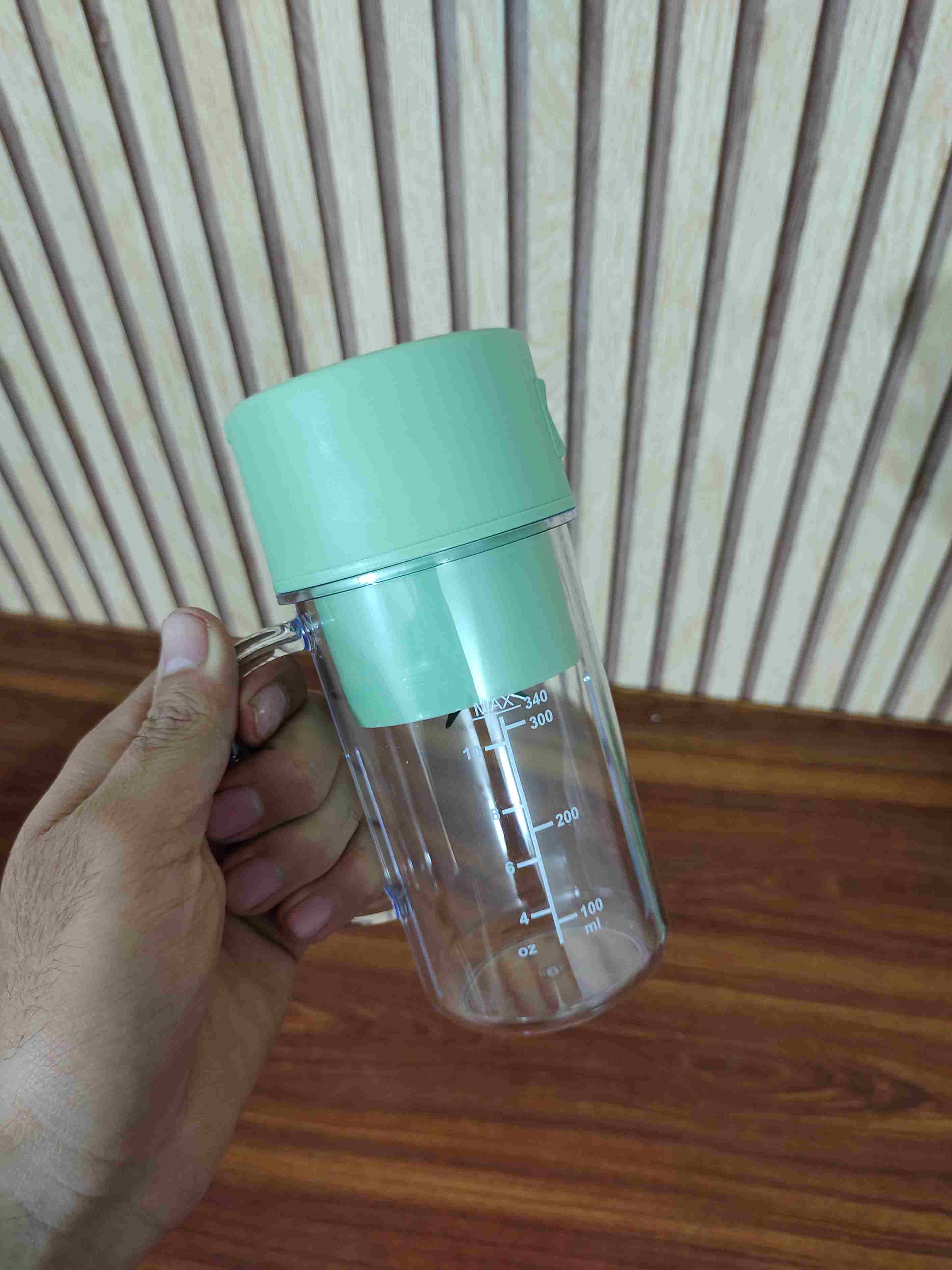 Mini USB Rechargeable Blender & Mug 340 ml