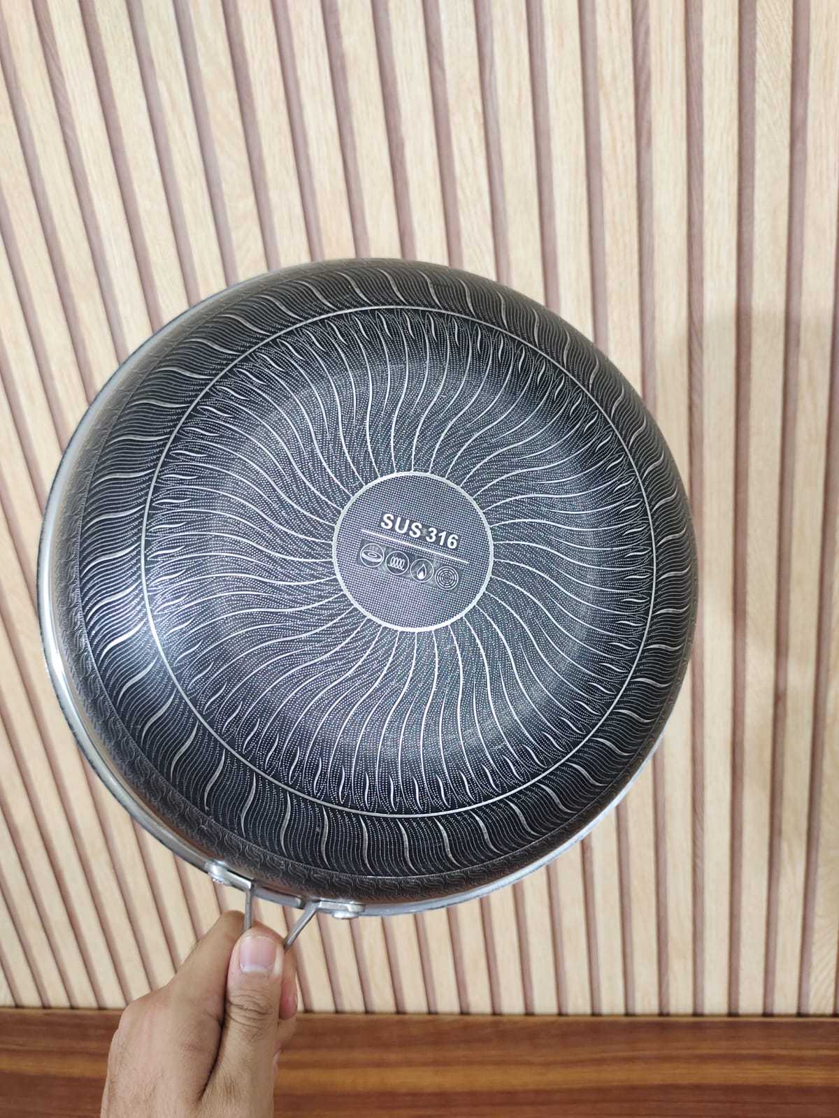 Laser Coated Honeycomb Frypan 32cm