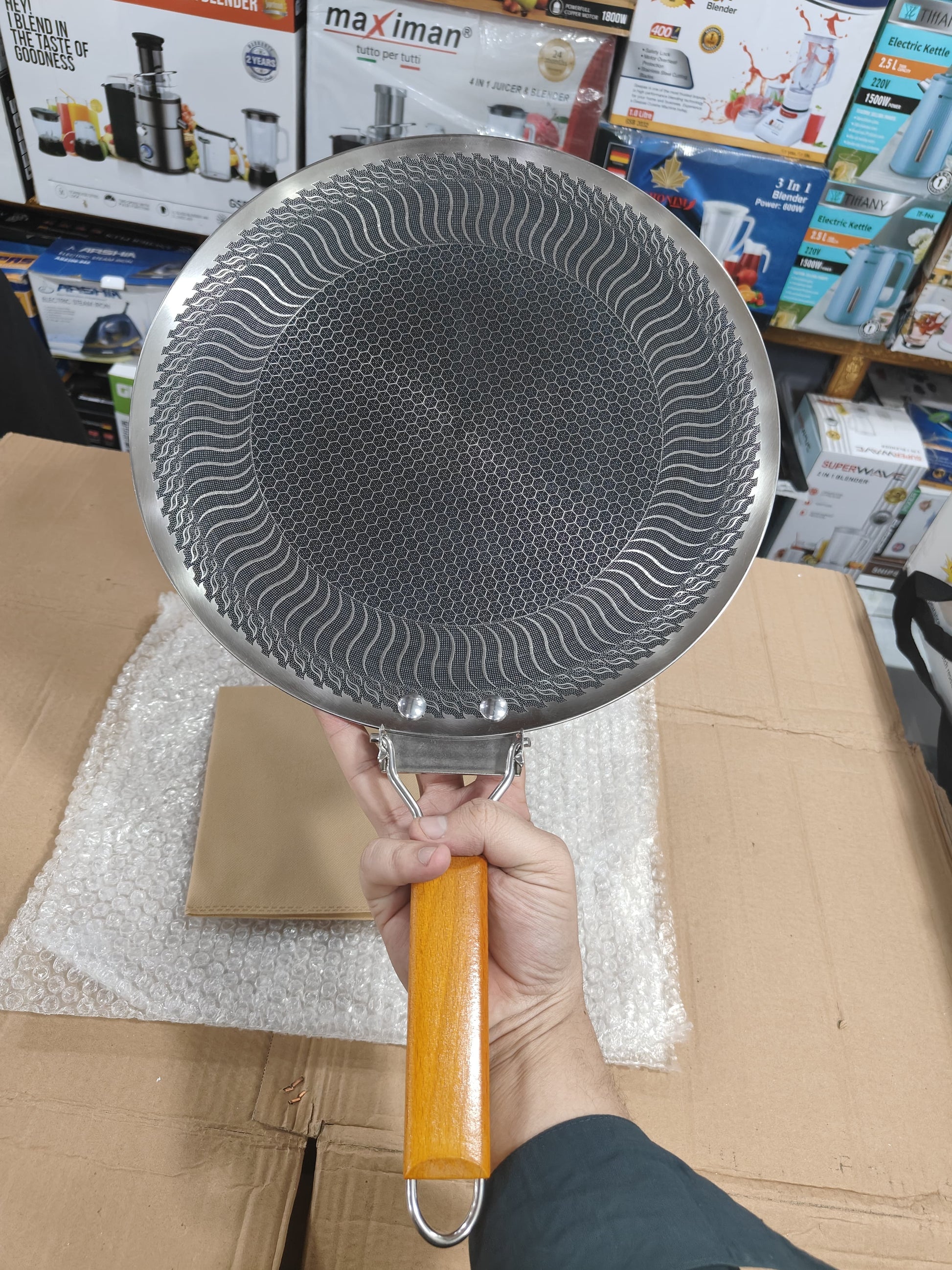 Honey Comb Laser Coated tawa 34cm