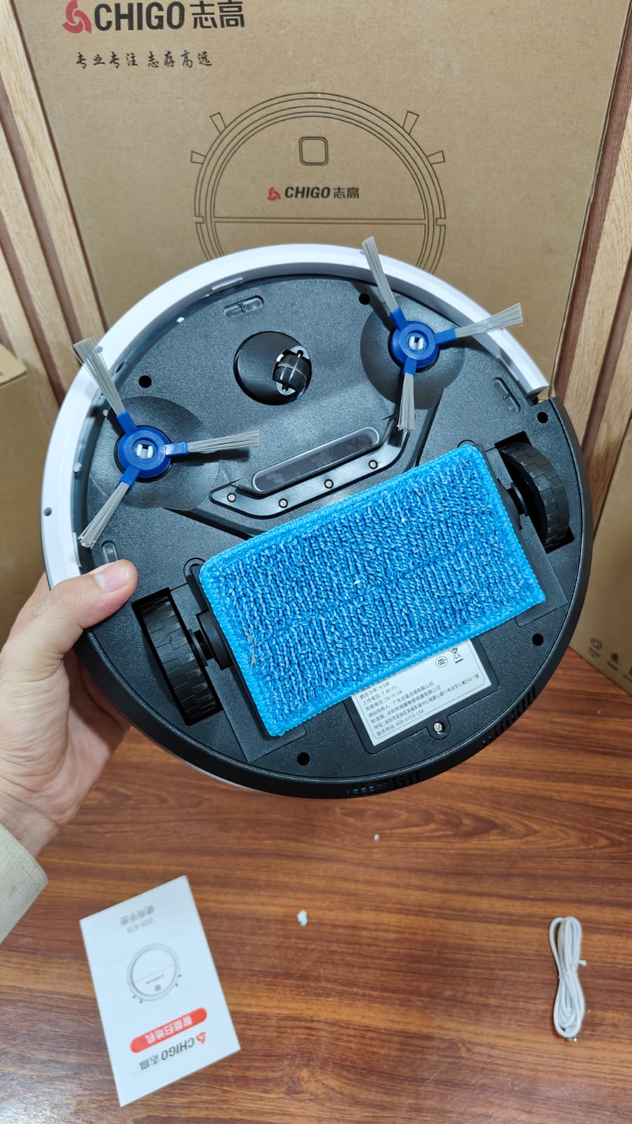 Intelligent Robotic Vacuum Cleaner